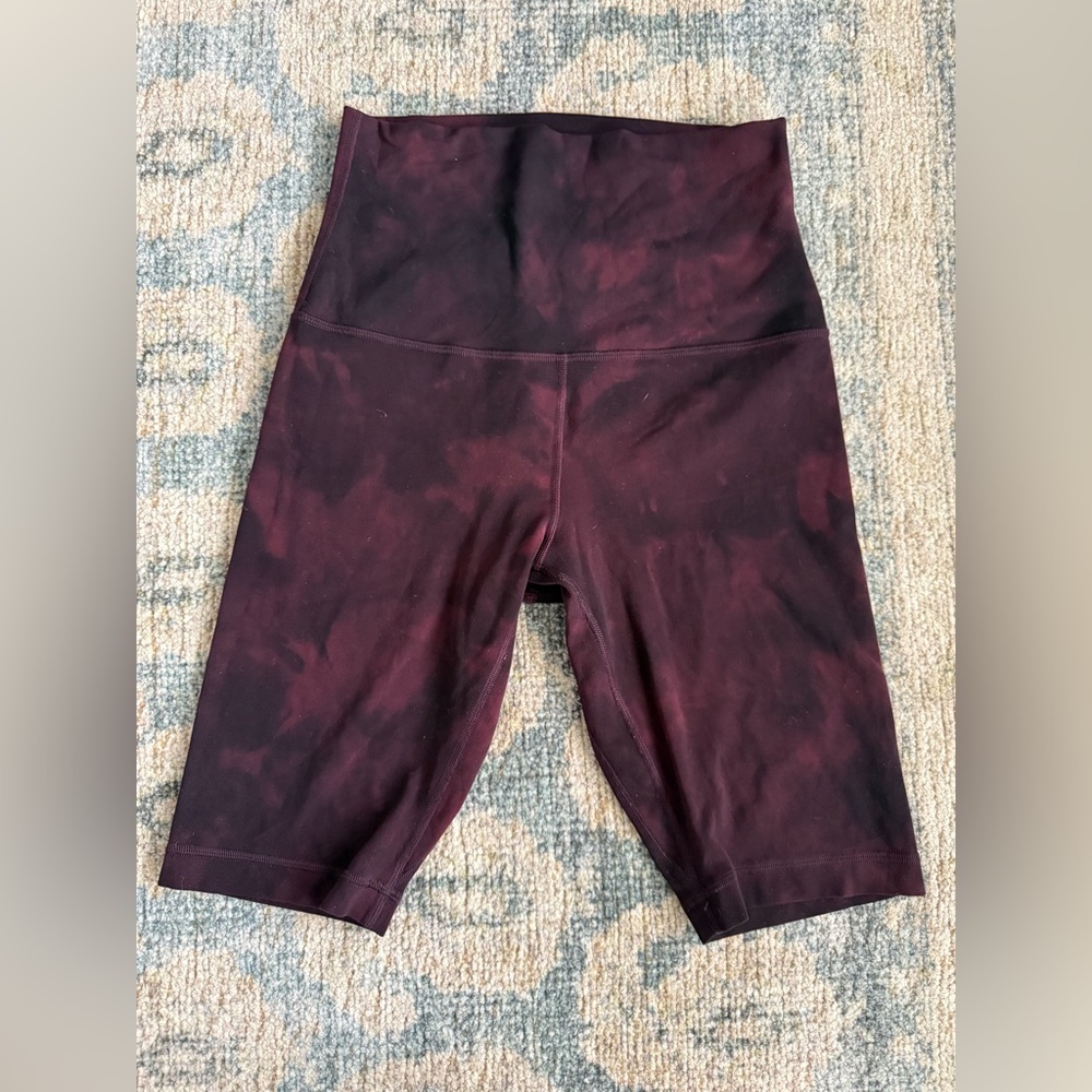 lululemon athletica High-Rise Tie-Dye Bike Shorts in Deep Burgundy